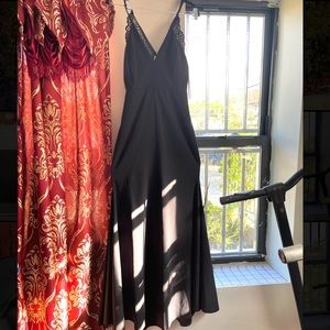 Sleeveless Long party wear dress. V-neck with ball gown types of dress